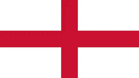 王哲林超郅成就CBA第六传奇，上海新援首秀亮眼，新疆力克北京展雄风